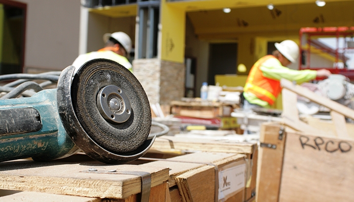 L’entrepreneur de travaux public peut être un voisin occasionnel 